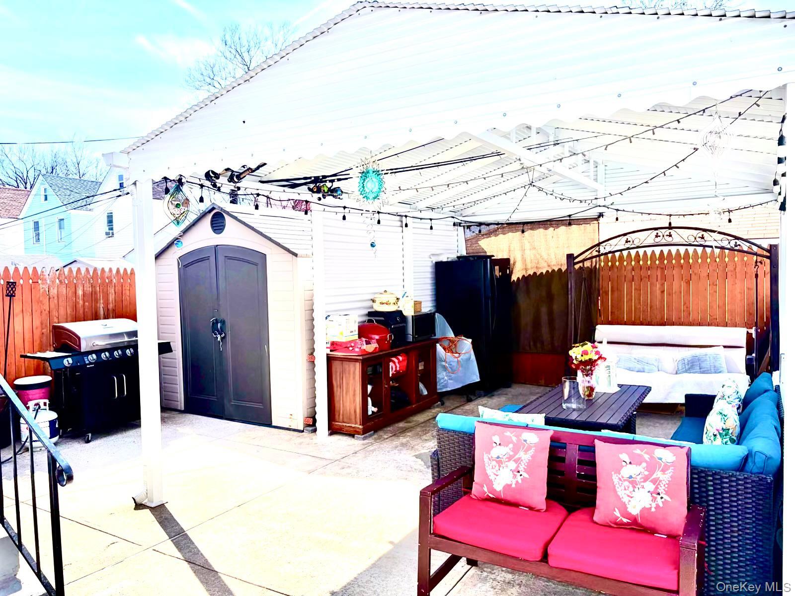 133-14 Hawtree Creek Road Queens, NY 11420 - Photo 7 of 8