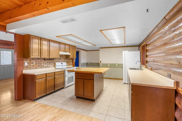 $699,000 | 7215 Slayton Ranch Road, Flagstaff, AZ 86004