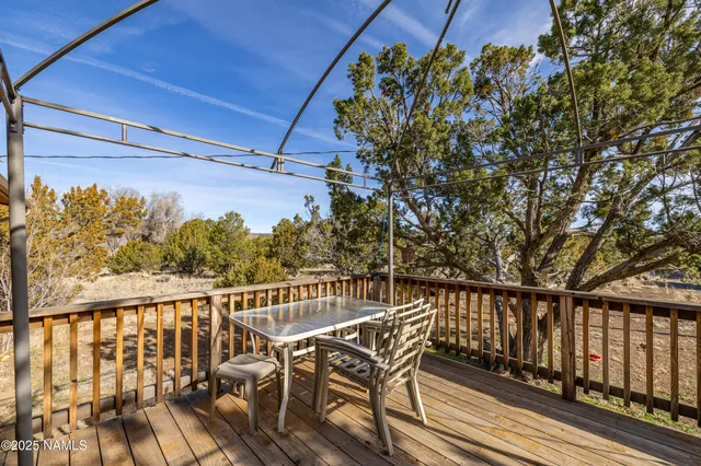 $699,000 | 7215 Slayton Ranch Road, Flagstaff, AZ 86004