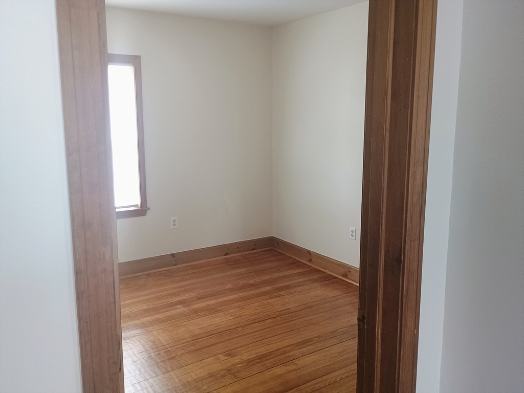 14 Randall Street, Unit 1 Taunton, MA 02780 - Photo 5 of 8