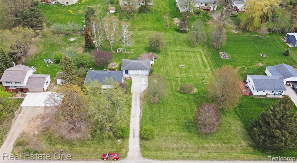930 North Wilder Road Lapeer, MI 48446 - Photo 2 of 54