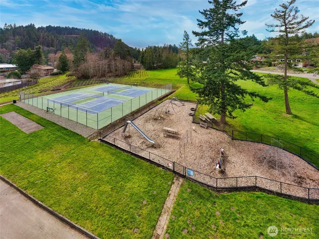 $379,000 | 220 Skagit Way, La Conner, WA 98257