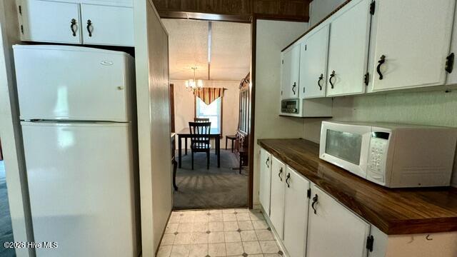 648 Old Church Road Swansboro, NC 28584 - Photo 26 of 36 kitchen to dining