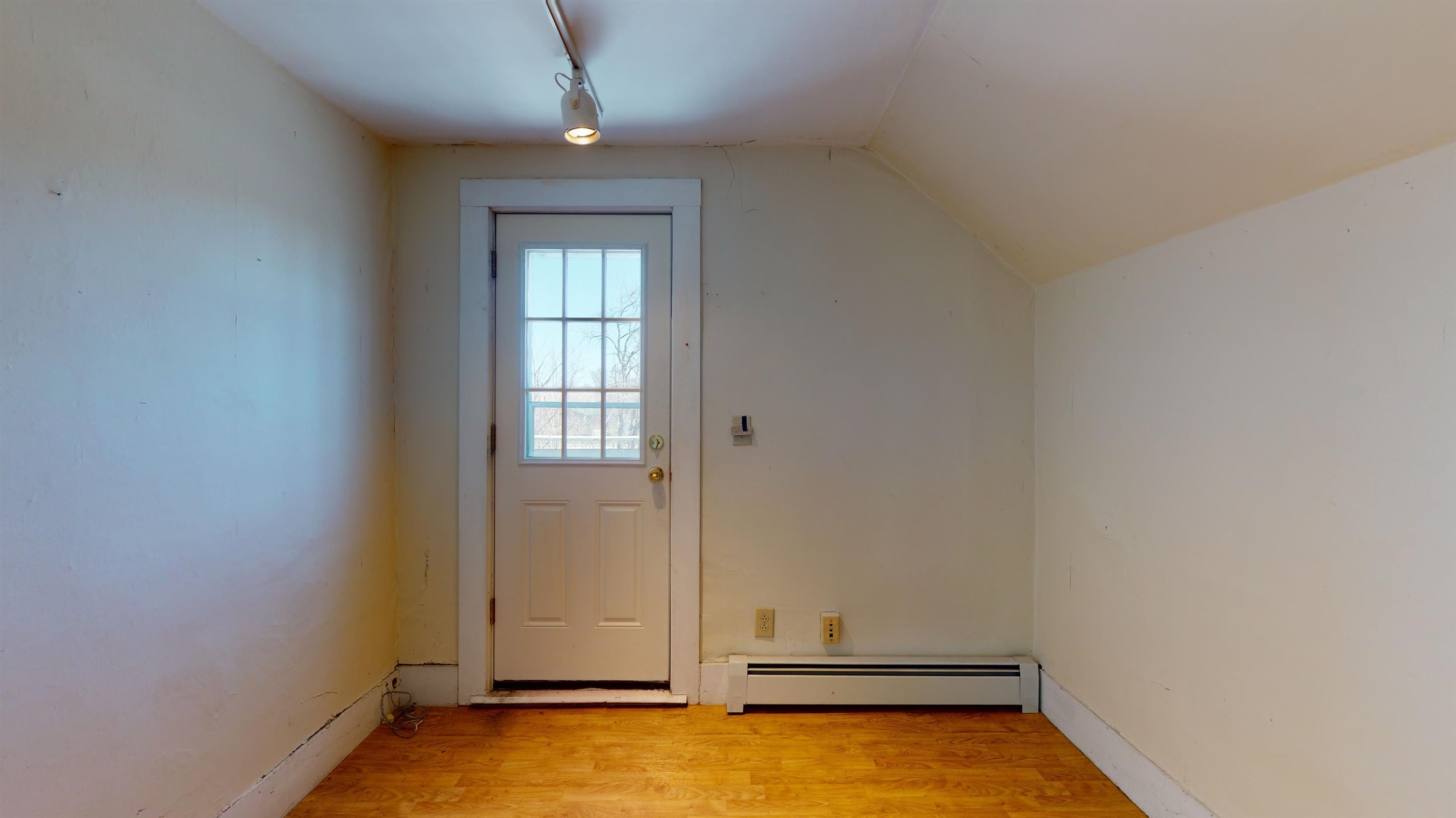 29 Court Street Middlebury, VT 05753 - Photo 19 of 32