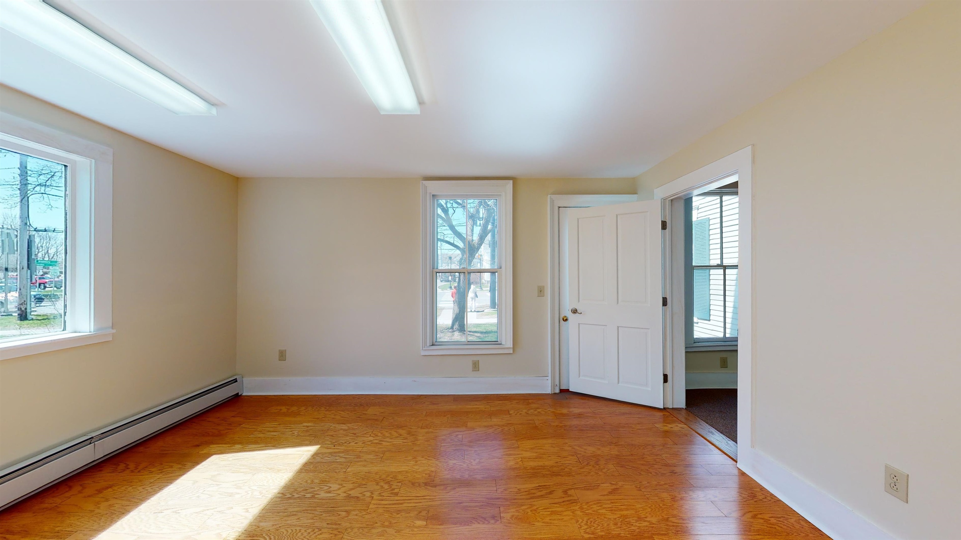 29 Court Street Middlebury, VT 05753 - Photo 27 of 32