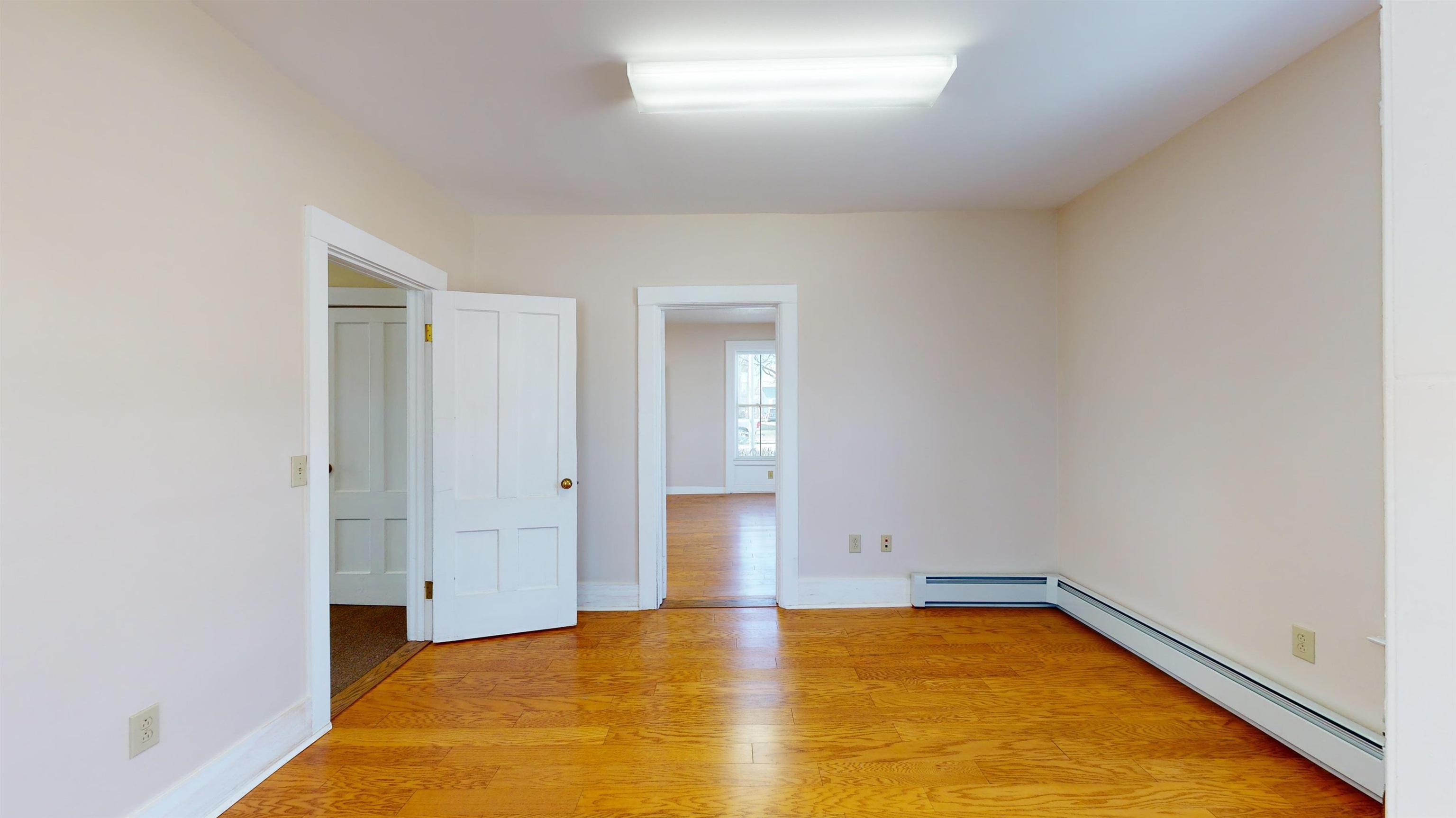 29 Court Street Middlebury, VT 05753 - Photo 28 of 32
