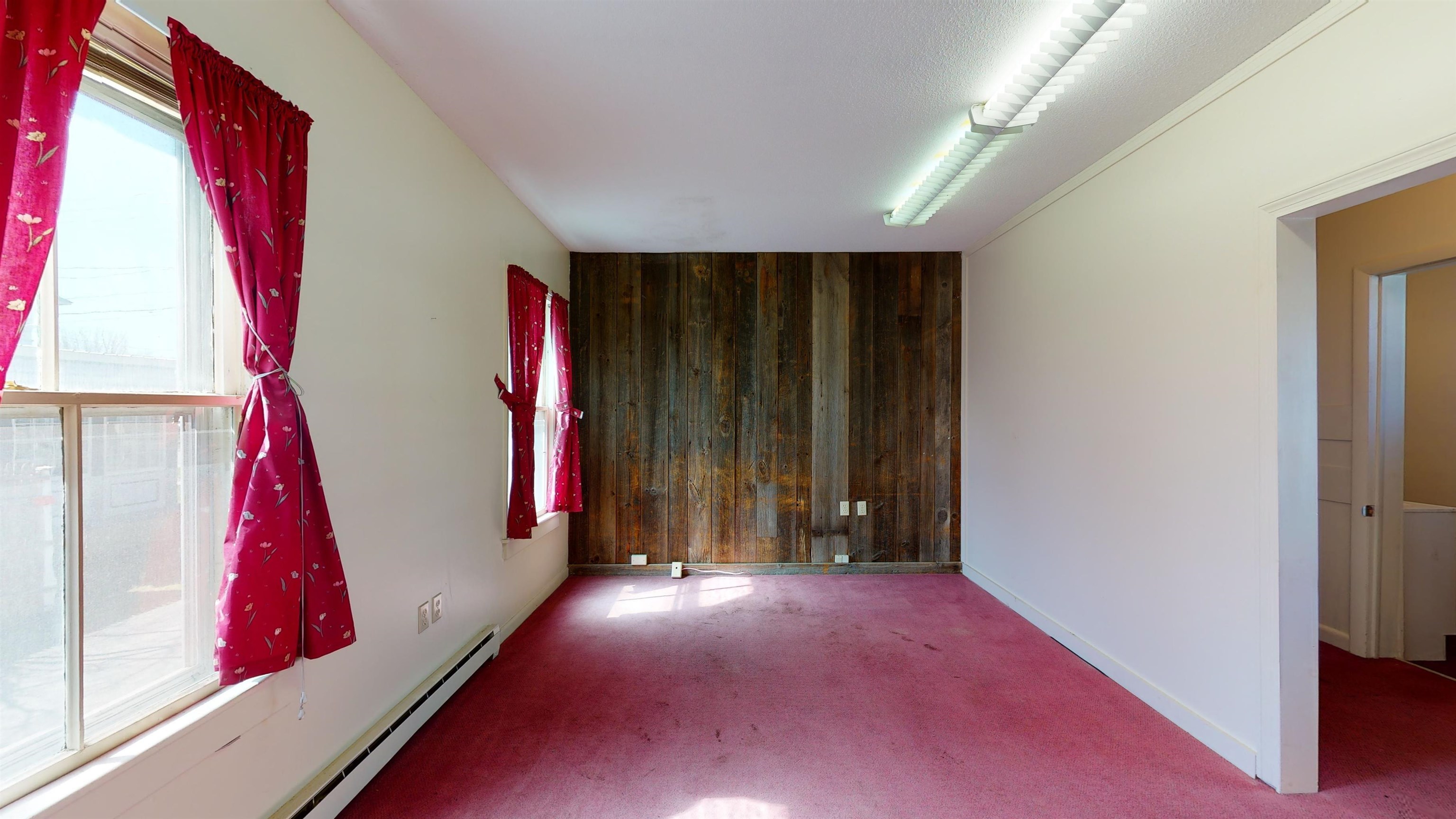 29 Court Street Middlebury, VT 05753 - Photo 5 of 32