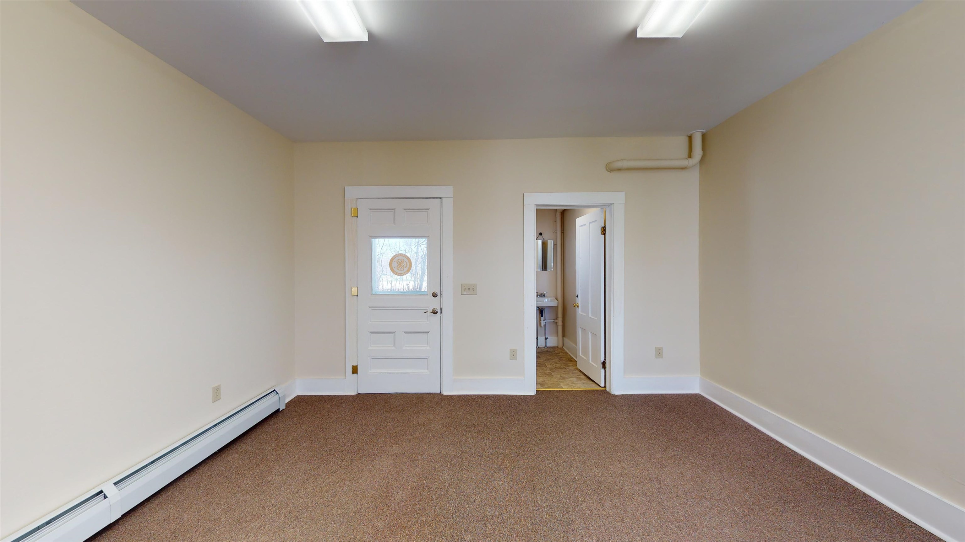 29 Court Street Middlebury, VT 05753 - Photo 7 of 32