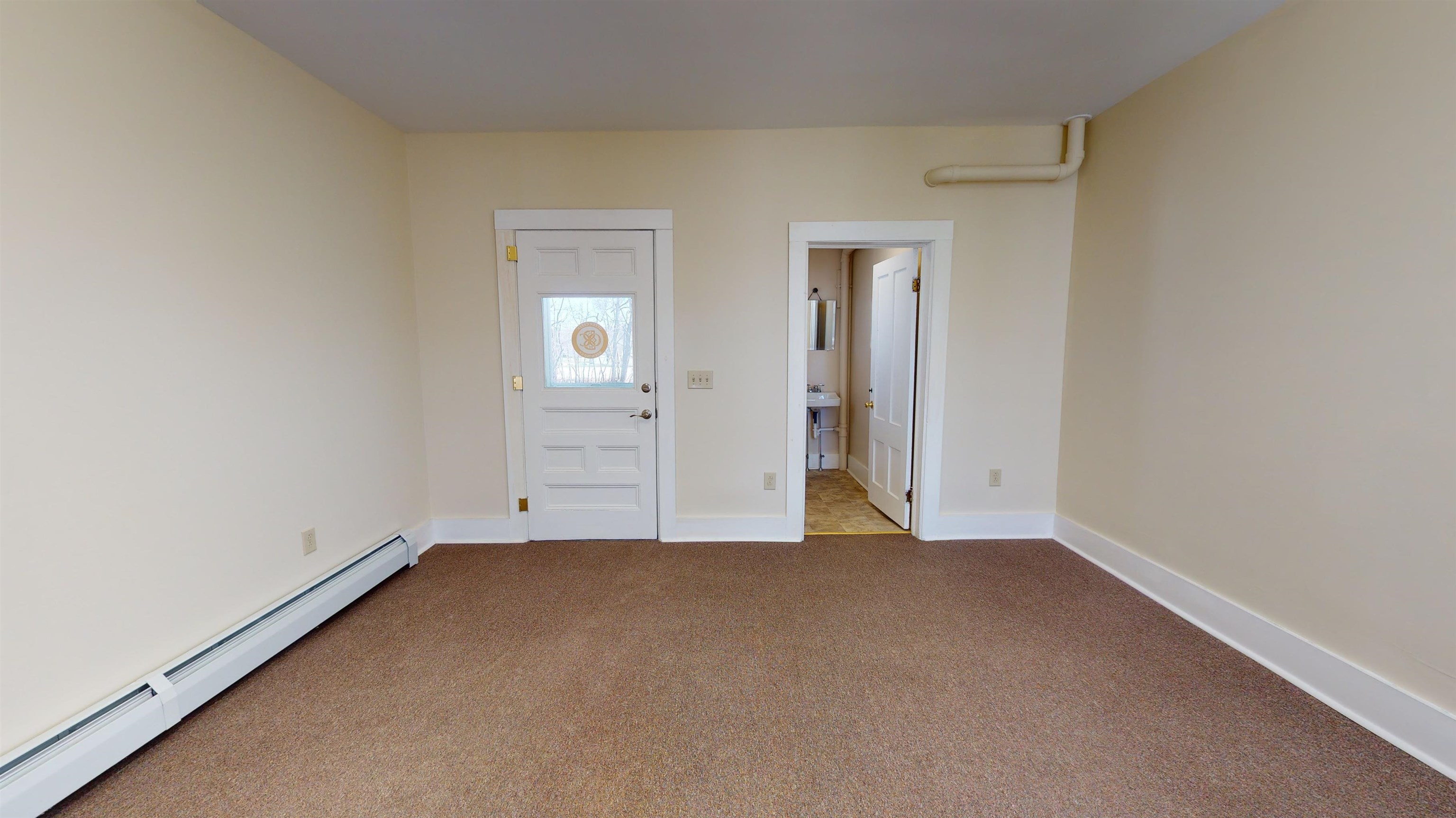 29 Court Street Middlebury, VT 05753 - Photo 8 of 32