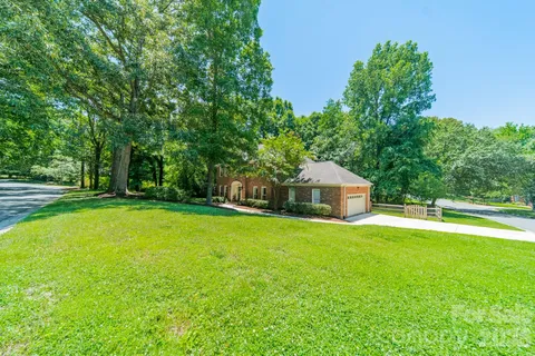 $974,900 | 506 Abbotsford Court, Charlotte, NC 28270