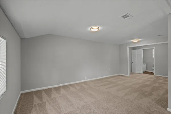 $1,600 | 5931 Southville Street, Houston, TX 77033
