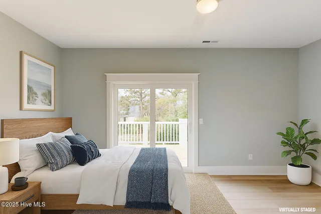 $799,000 | 64 Pier Vw Court, Hampstead, NC 28443