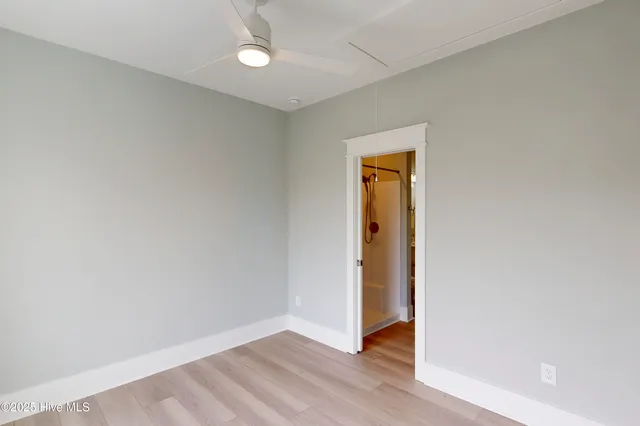 $799,000 | 64 Pier Vw Court, Hampstead, NC 28443