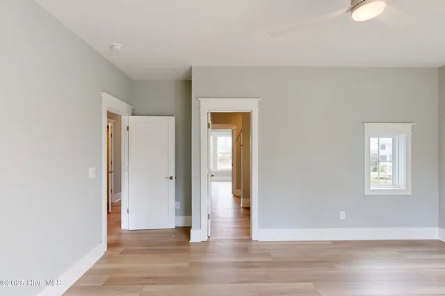 $799,000 | 64 Pier Vw Court, Hampstead, NC 28443