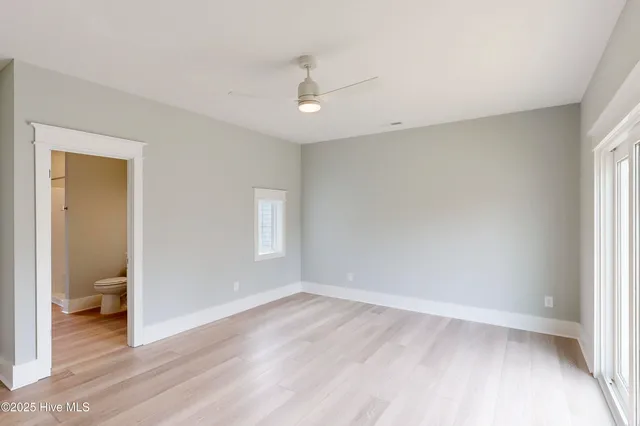 $799,000 | 64 Pier Vw Court, Hampstead, NC 28443