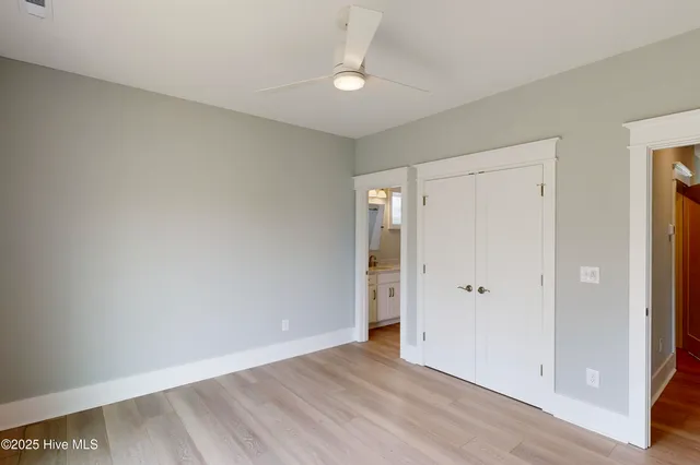 $799,000 | 64 Pier Vw Court, Hampstead, NC 28443