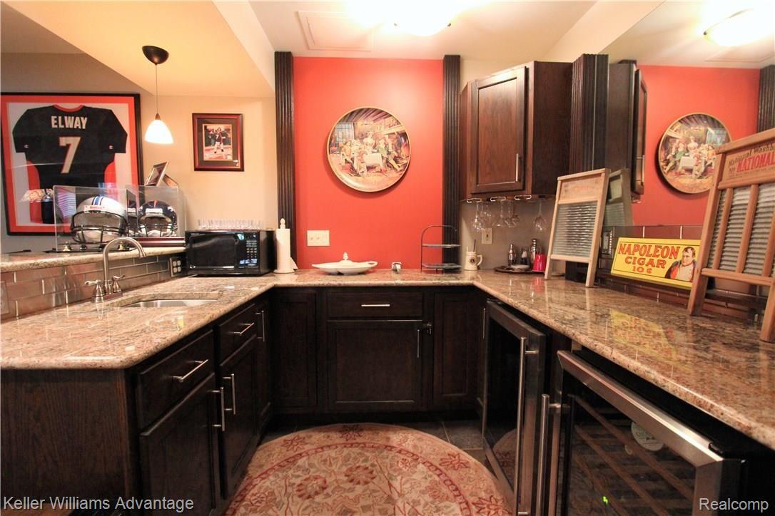 17221 Orchard Ridge Road Northville, MI 48168 - Photo 34 of 42 Bar.jpg