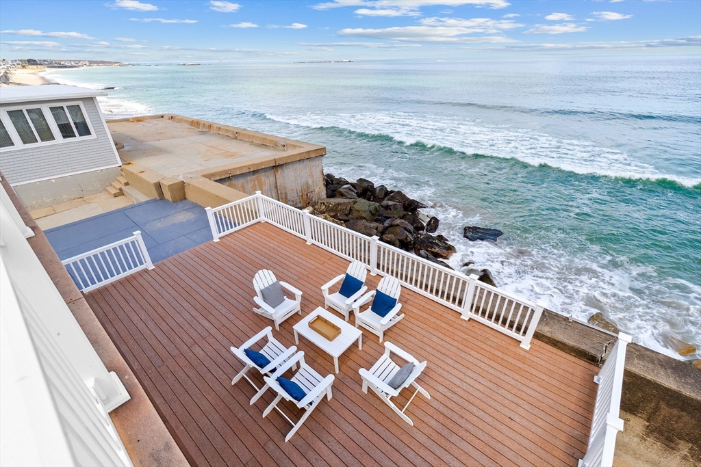 79 Surfside Road Scituate, MA 02066 - Photo 5 of 42 a view of terrace with wooden floor and city view