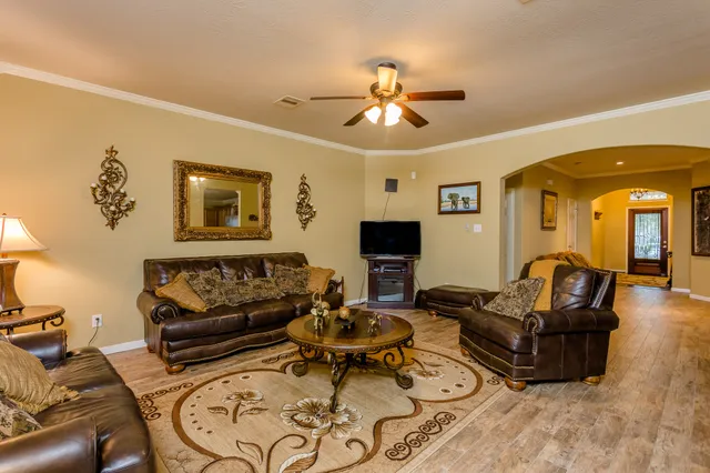 $2,300 | 24718 Cobble Canyon Lane, Katy, TX 77494