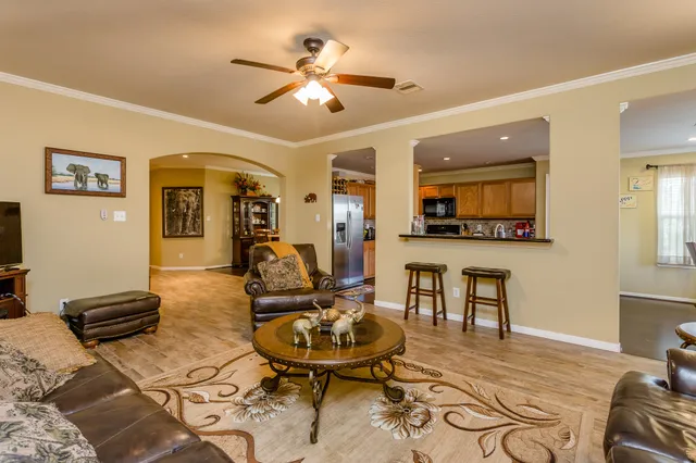 $2,300 | 24718 Cobble Canyon Lane, Katy, TX 77494