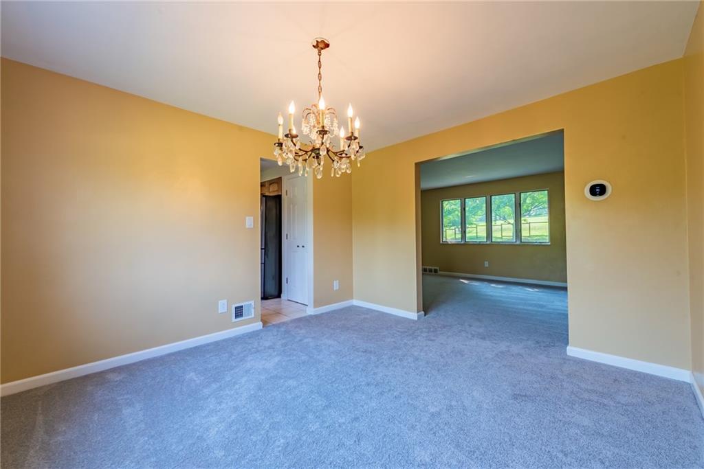 349 Hemlock Road Trafford, PA 15085 - Photo 9 of 25 Gallery Image 9