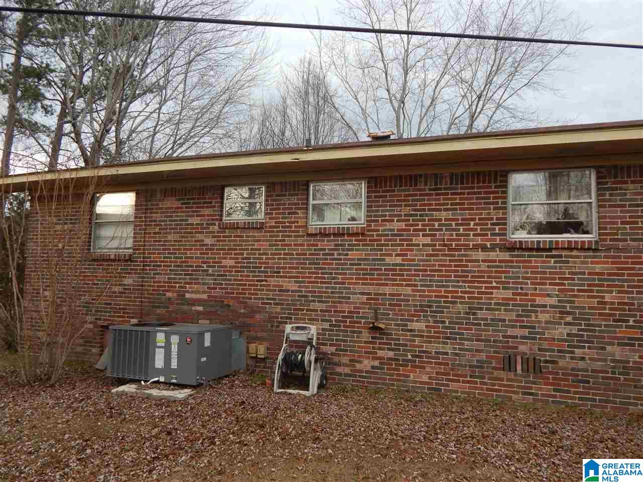 54 Roberson Street Cullman, AL 35058 - Photo 4 of 7
