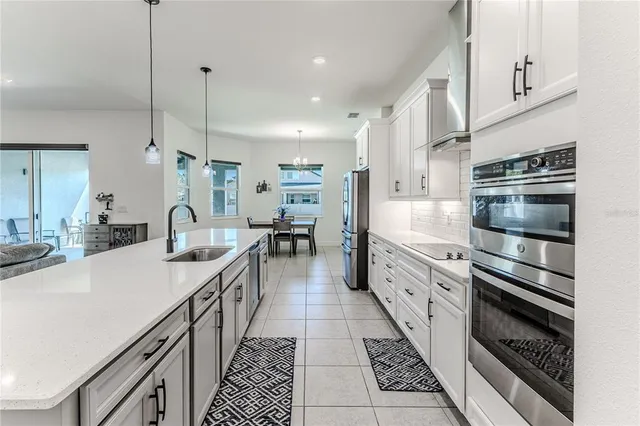 $689,900 | 1252 Kelsa Anne Dr Spring Hill, Spring Hill, FL 34609