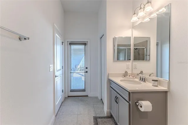 $689,900 | 1252 Kelsa Anne Dr Spring Hill, Spring Hill, FL 34609