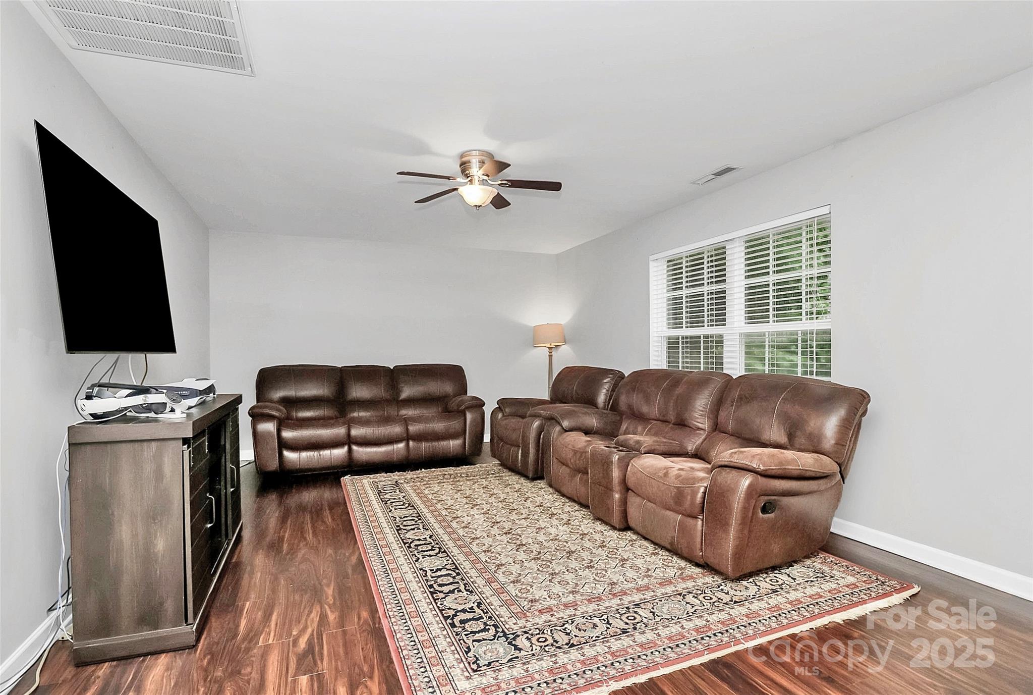 1300 Dunmore Court Clover, SC 29710 - Photo 15 of 37