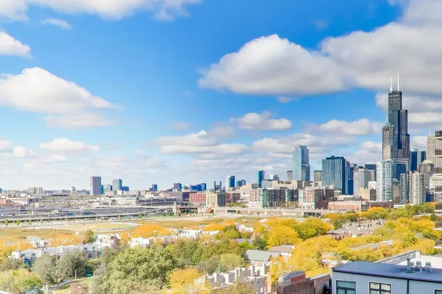 $387,500 | 1529 South State Street, Unit 14J, Chicago, IL 60605