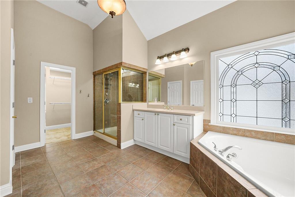 225 Lake Summit View Atlanta, GA 30342 - Photo 23 of 45