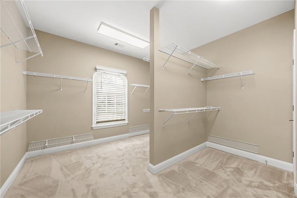 225 Lake Summit View Atlanta, GA 30342 - Photo 24 of 45