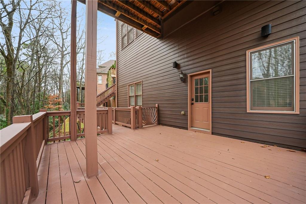 225 Lake Summit View Atlanta, GA 30342 - Photo 43 of 45