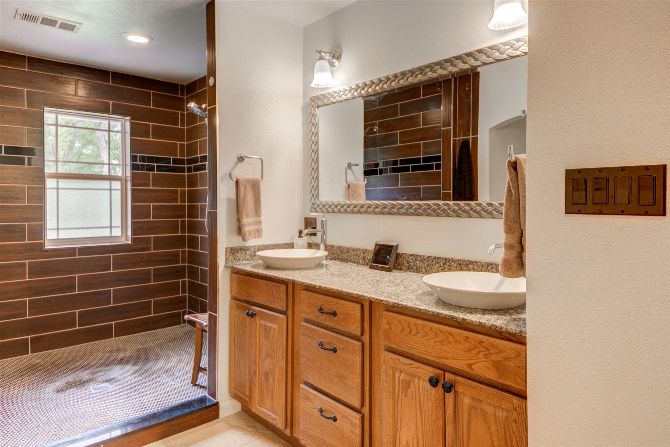 500 Buckaroo Trail Buda, TX 78610 - Photo 18 of 40
