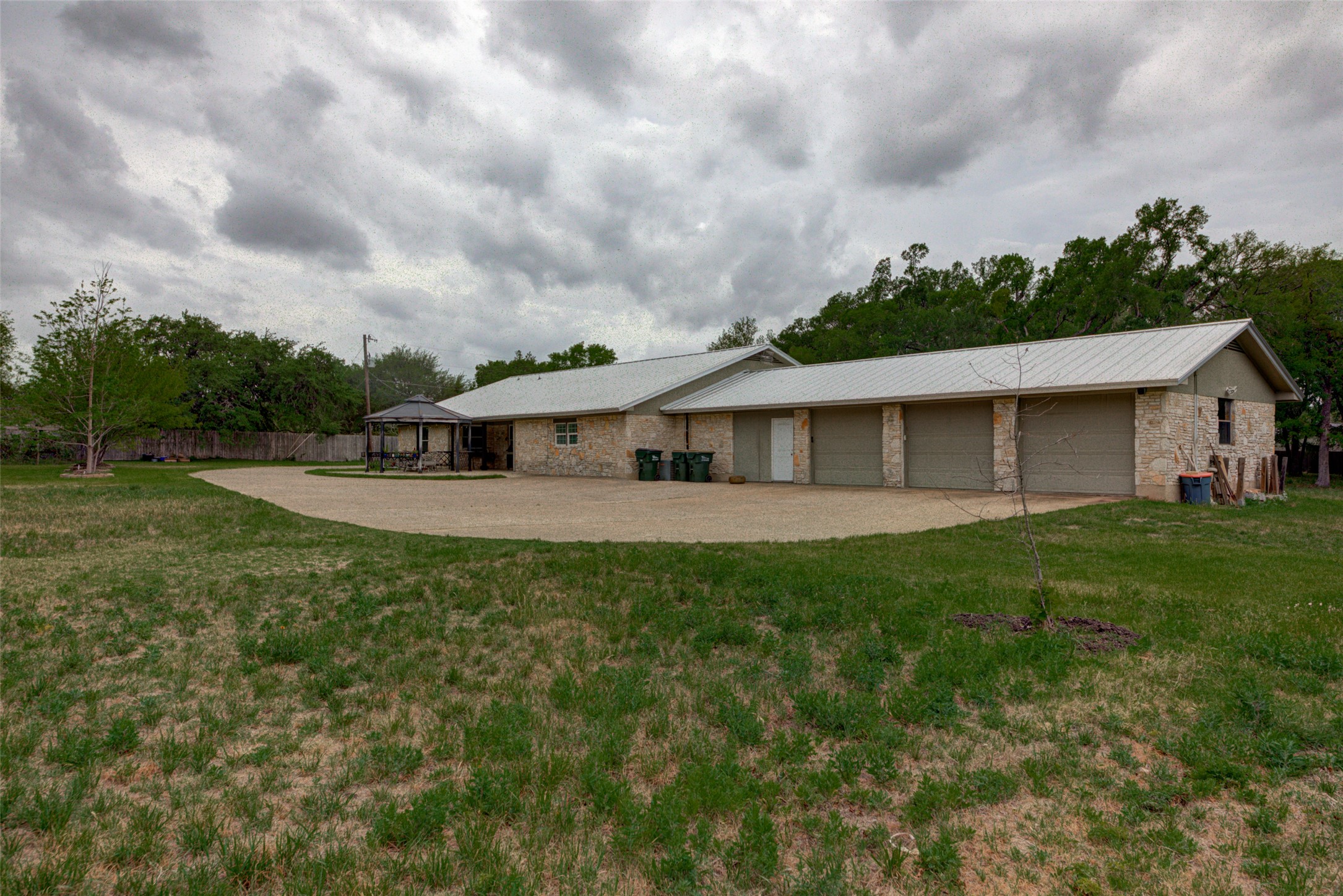 500 Buckaroo Trail Buda, TX 78610 - Photo 36 of 40