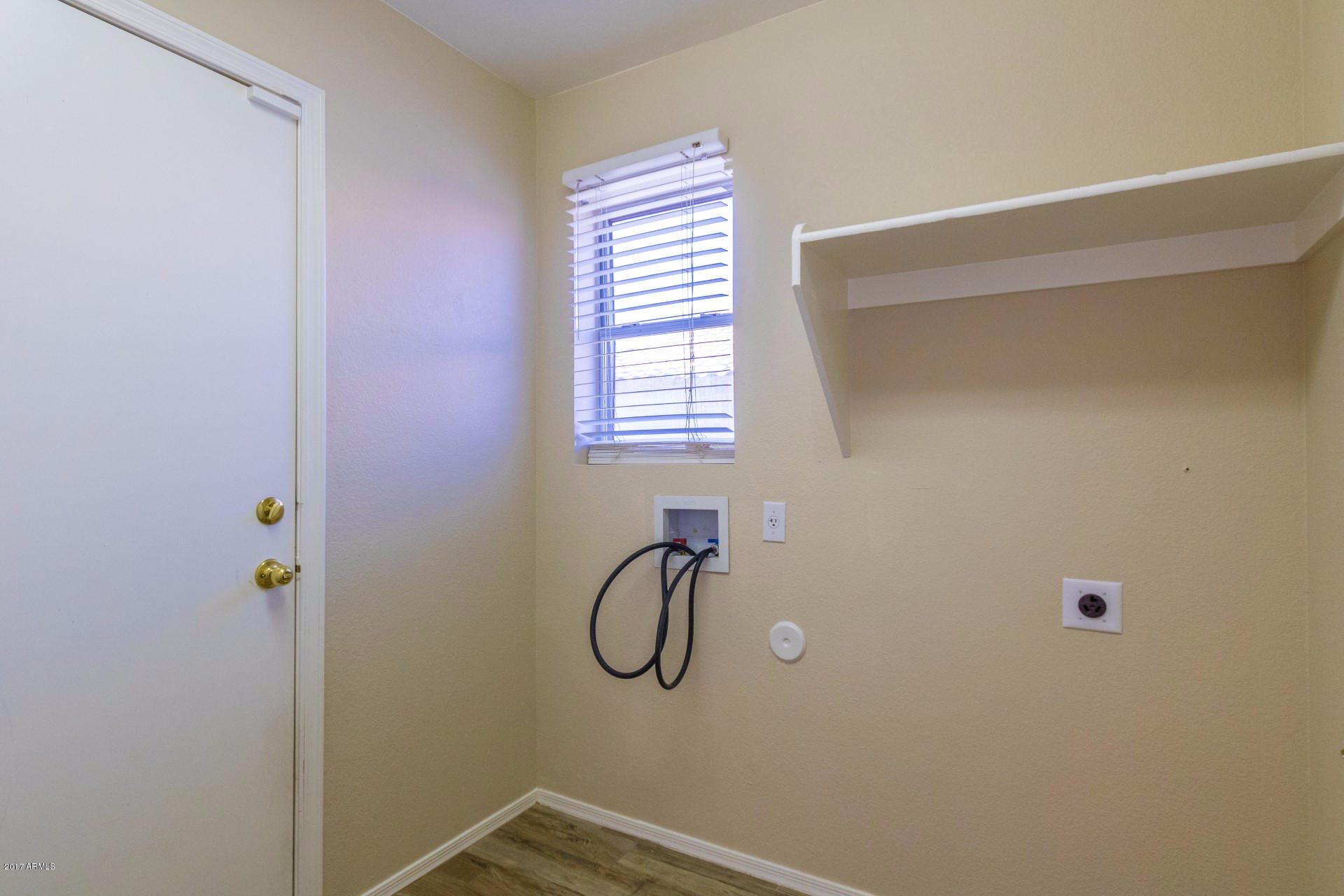 8948 West Kathleen Road Peoria, AZ 85382 - Photo 17 of 32
