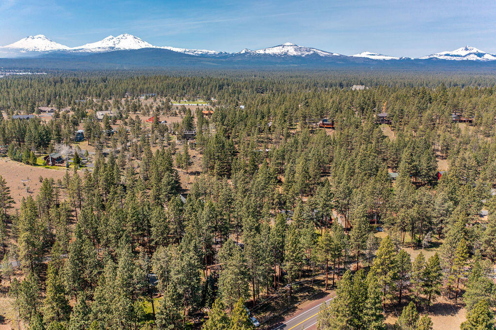 69660 Omaha Road Sisters, OR 97759 - Photo 42 of 45 RileyVisuals-25