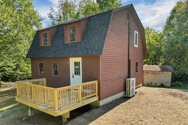 $499,900 | 313 N Road, Barnstead, NH 03225