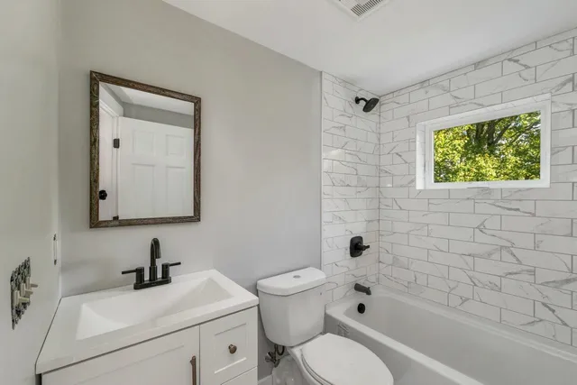 $499,900 | 313 N Road, Barnstead, NH 03225