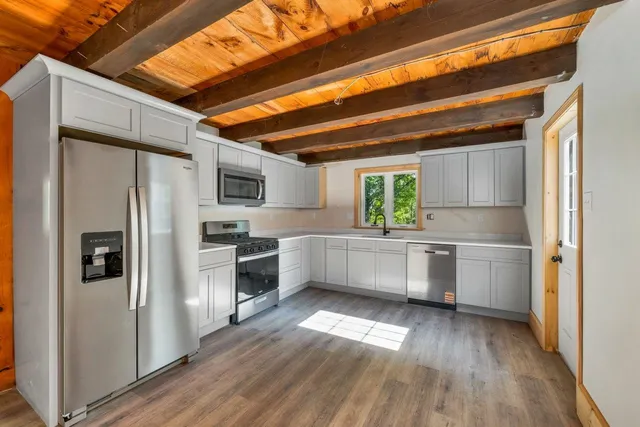 $499,900 | 313 N Road, Barnstead, NH 03225