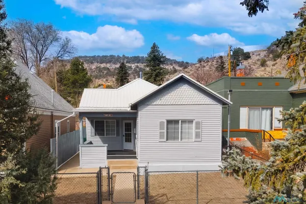 $161,000 | 120 South 5th Street, Raton, NM 87740