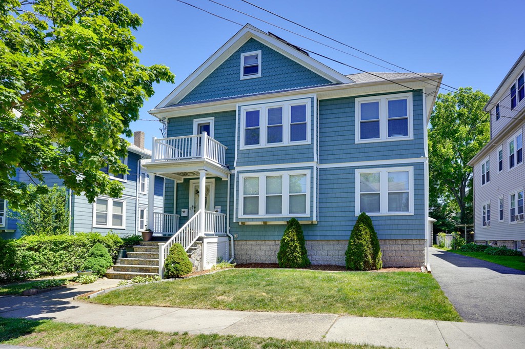 27-29 Pondview Road, Unit 2 Arlington, MA 02474 - Photo 1 of 33 Gallery Image 1