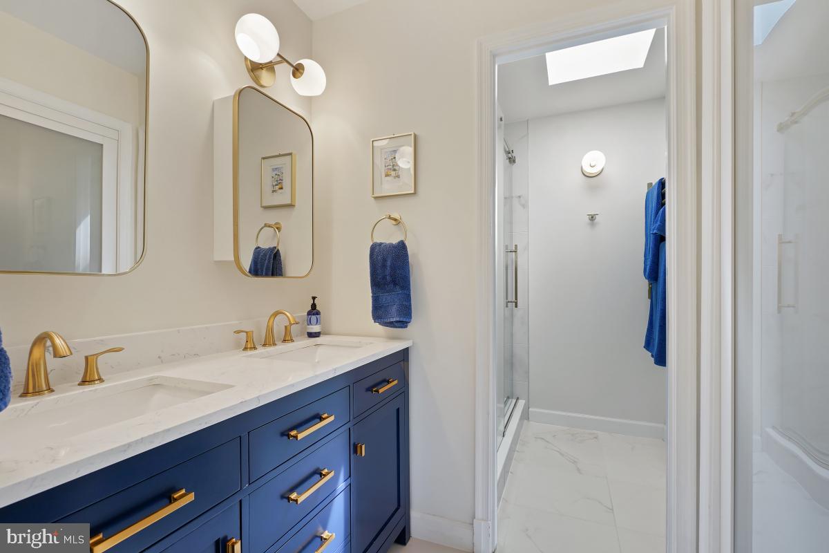 4607 MacArthur Boulevard Northwest, Unit B Washington, DC 20007 - Photo 23 of 34