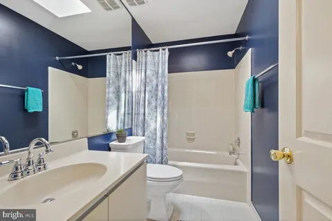 $795,000 | 4607 MacArthur Boulevard Northwest, Unit B, Washington, DC 20007