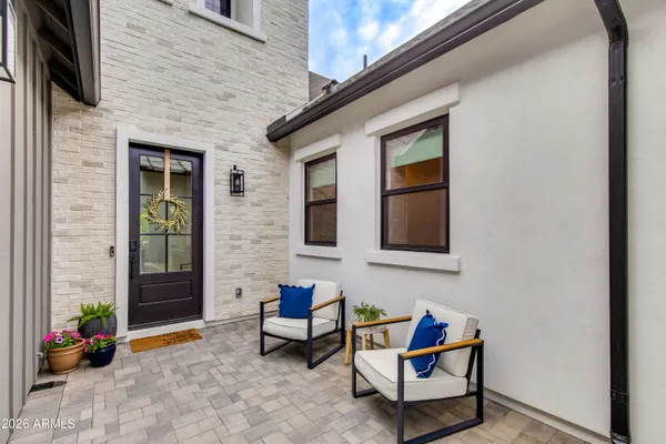 $1,950,000 | 5513 East Verde Lane, Phoenix, AZ 85018