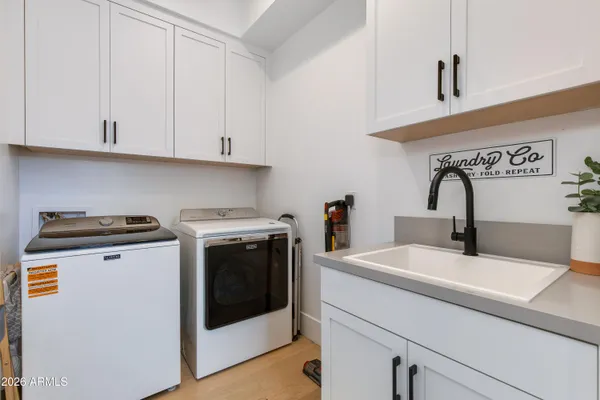 $1,950,000 | 5513 East Verde Lane, Phoenix, AZ 85018