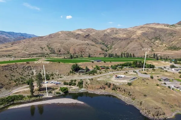 $210,000 | 24 Mossy Pt Circle, Unit 24, White Bird, ID 83554