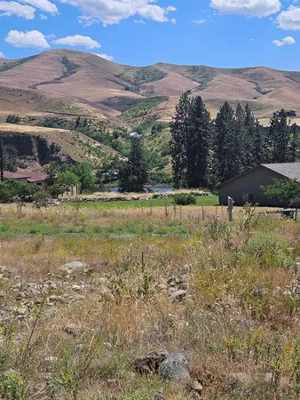 $210,000 | 24 Mossy Pt Circle, Unit 24, White Bird, ID 83554