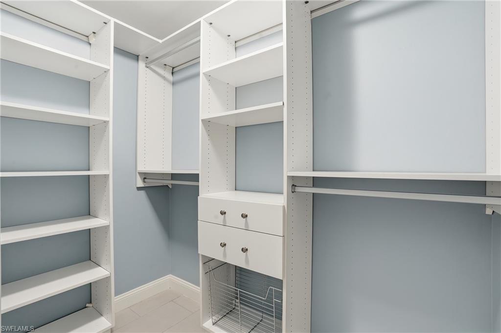 1429 Monarch Circle Naples, FL 34116 - Photo 18 of 30