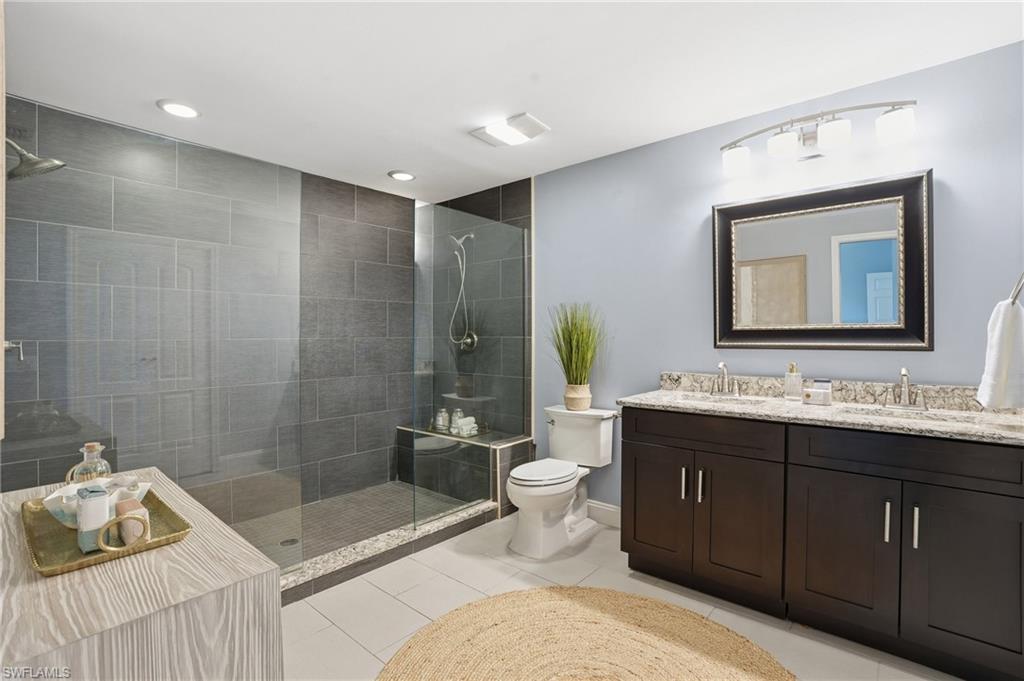 1429 Monarch Circle Naples, FL 34116 - Photo 19 of 30